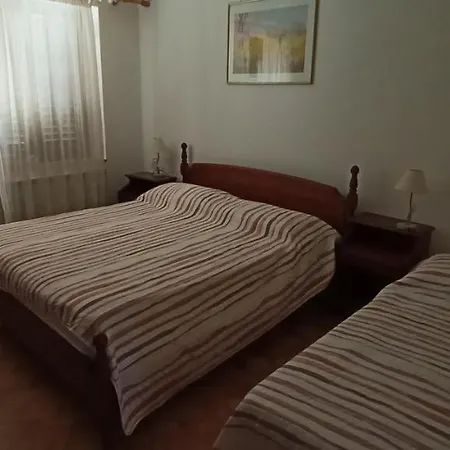 Eva * Zambratija (Istria)
